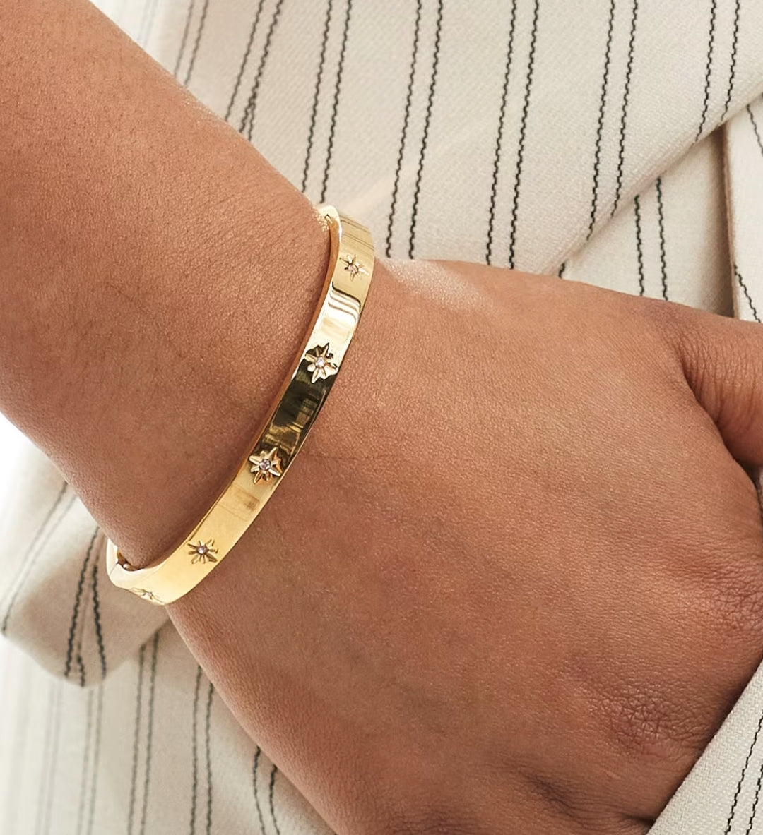 BRAZALETE MODELO ESTELAR